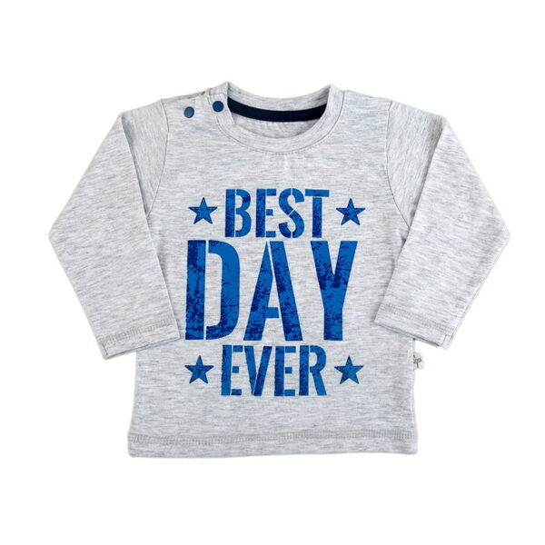 Krekliņi garām, īsām piedurknēm