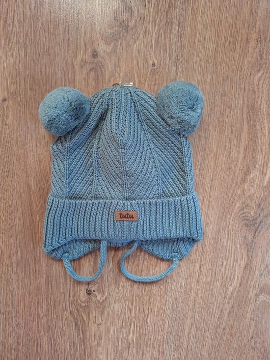 3-006838 TuTu ZIEMAS merino vilnas cepure ar mīkstiem bumbuļiem : 44-48 izmērs (no 6-18 mēneši )