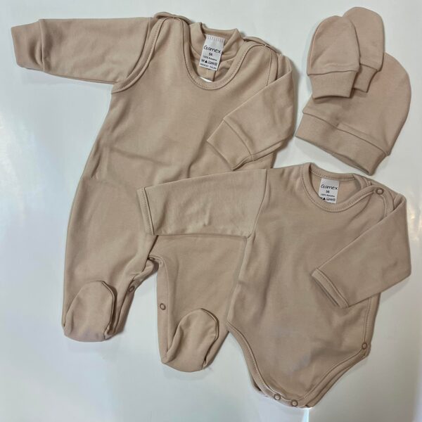 Komplekts (pūriņš) vienkrāsains no 5 daļām: izmērs 56, 62 (7 krāsas)